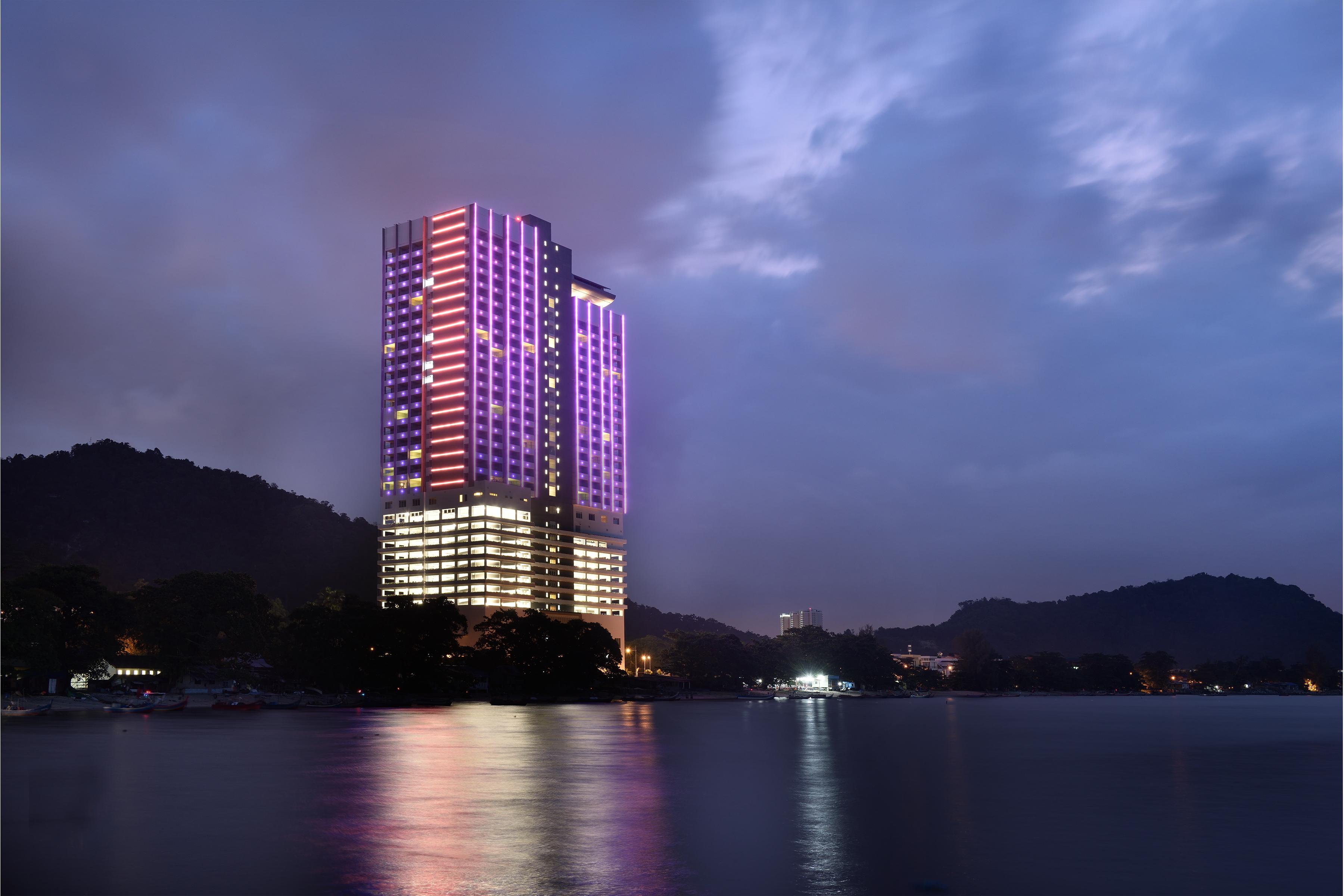 Lexis Suites Penang Байан-Лепас Экстерьер фото The Royal