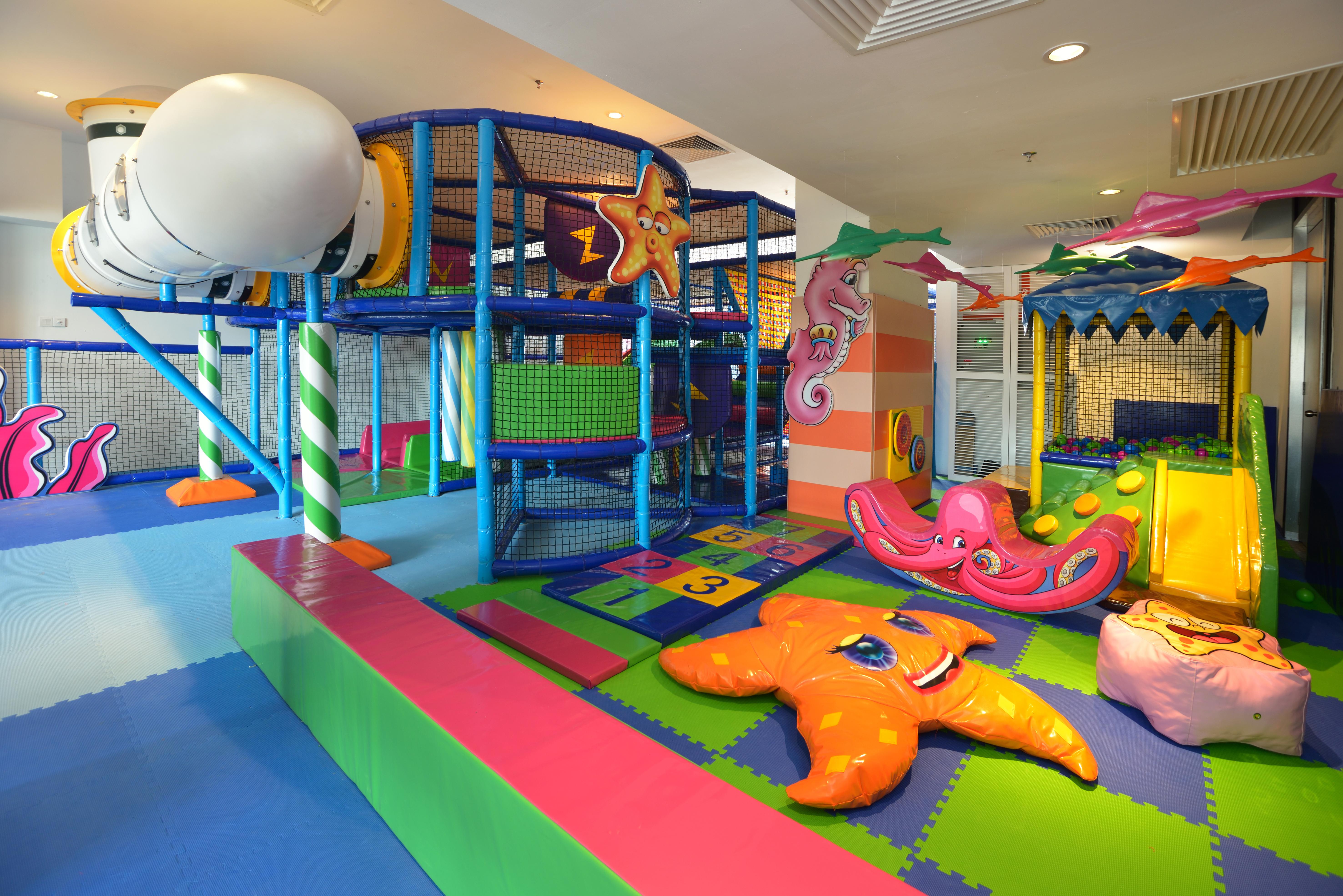 Lexis Suites Penang Байан-Лепас Экстерьер фото An indoor playground in the United Arab Emirates
