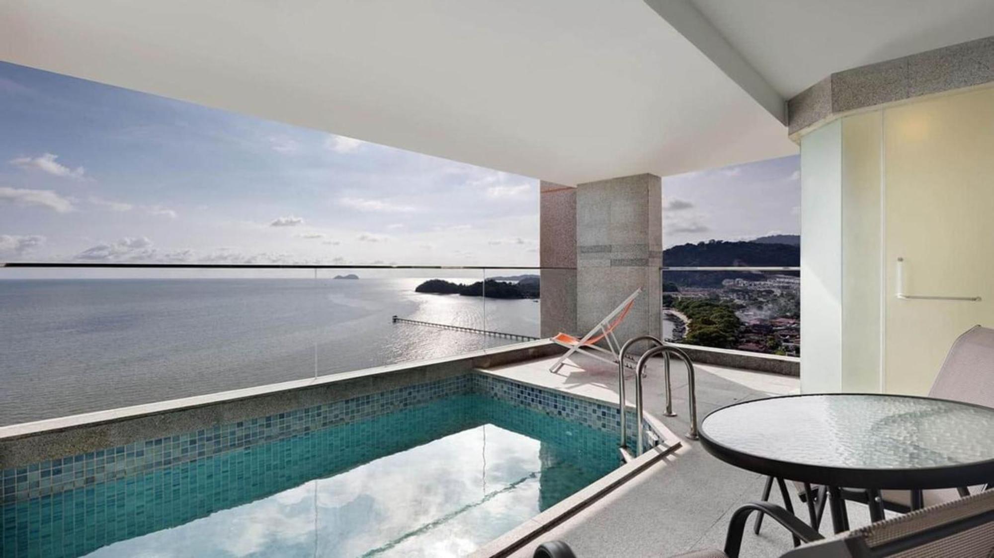 Lexis Suites Penang Байан-Лепас Экстерьер фото