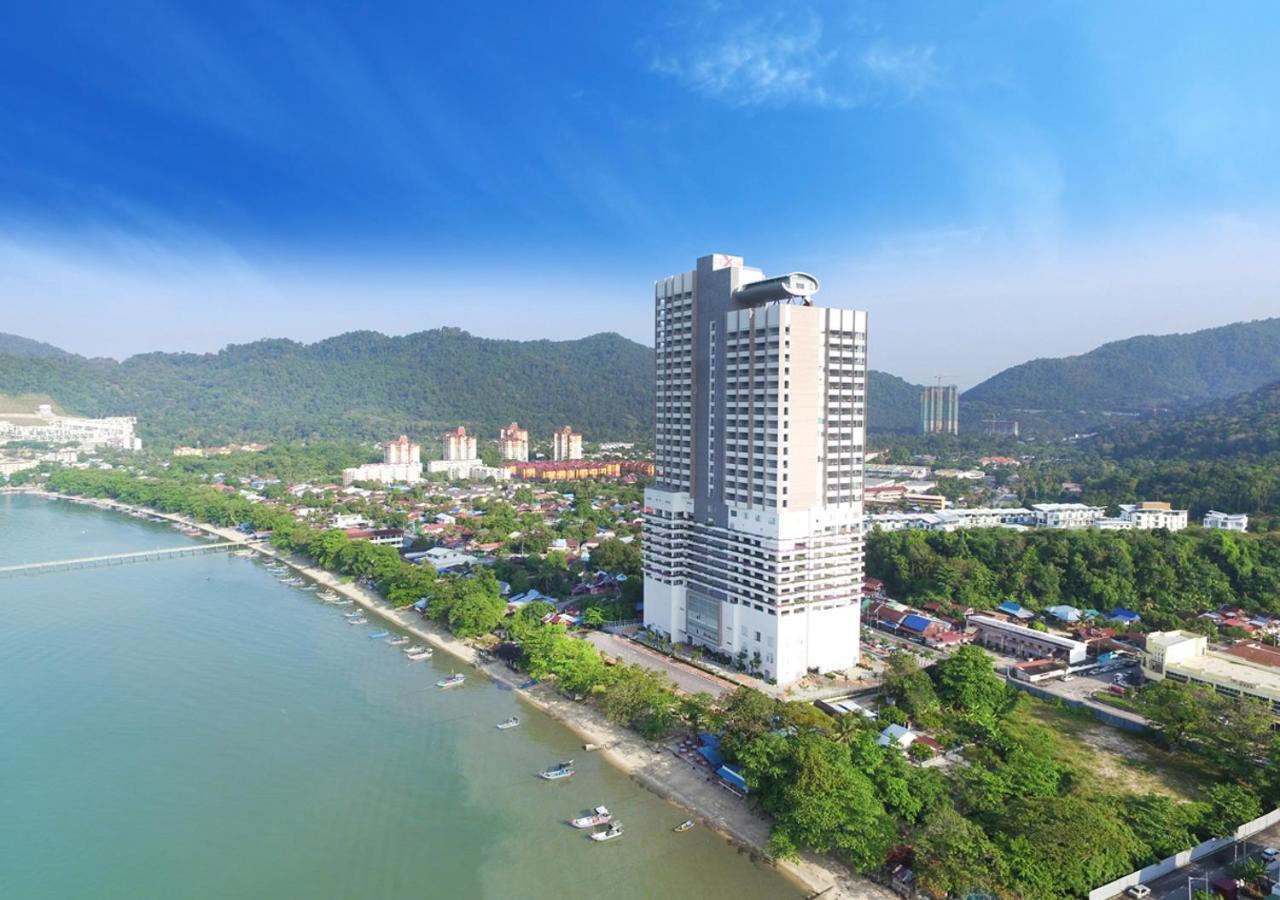 Lexis Suites Penang Байан-Лепас Экстерьер фото Royal Paragon Hotel